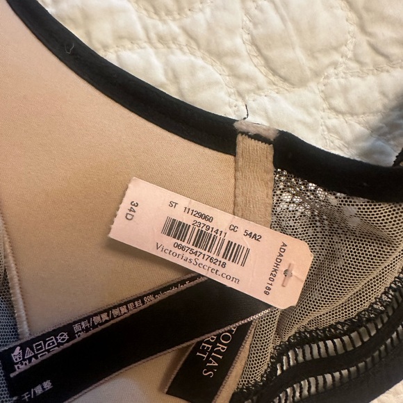 New NWT Very wicked Sexy unlined plunge 34D grommet racerback front clasp close - Picture 5 of 7